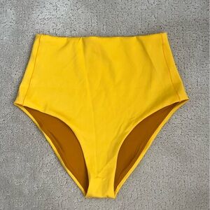 Left on Friday high tide bottoms